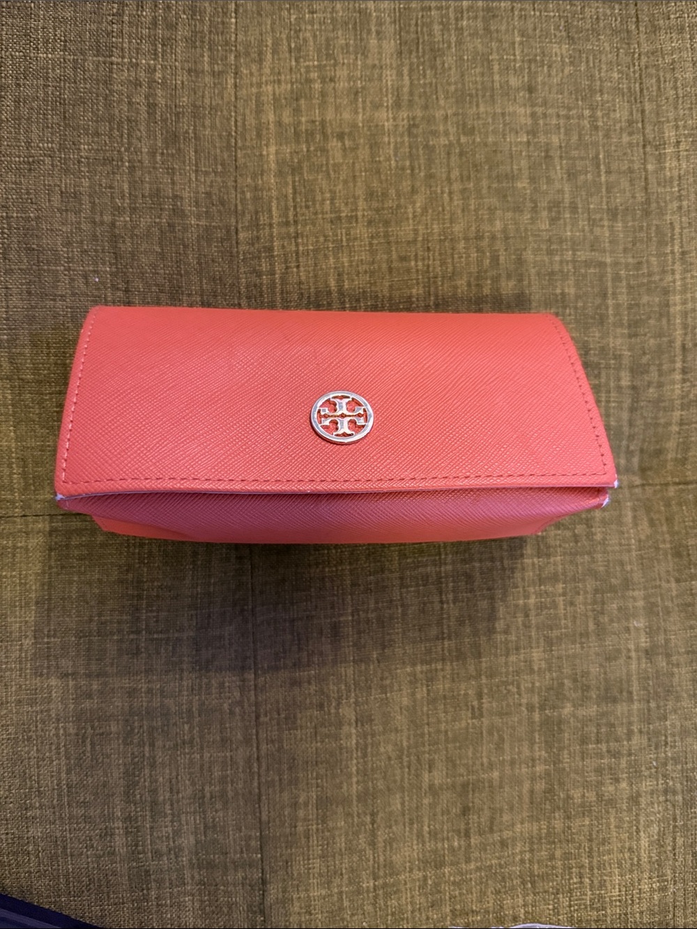 Tory Burch sunglass Case with Logo